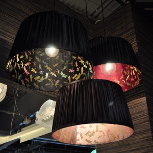 Taklampa Ina Dragonfly Black/Black, Watt och Veke finns hos Inreda.com