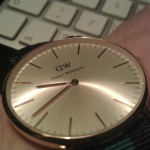 Daniel Wellington snygga stilrena klockor med natoband