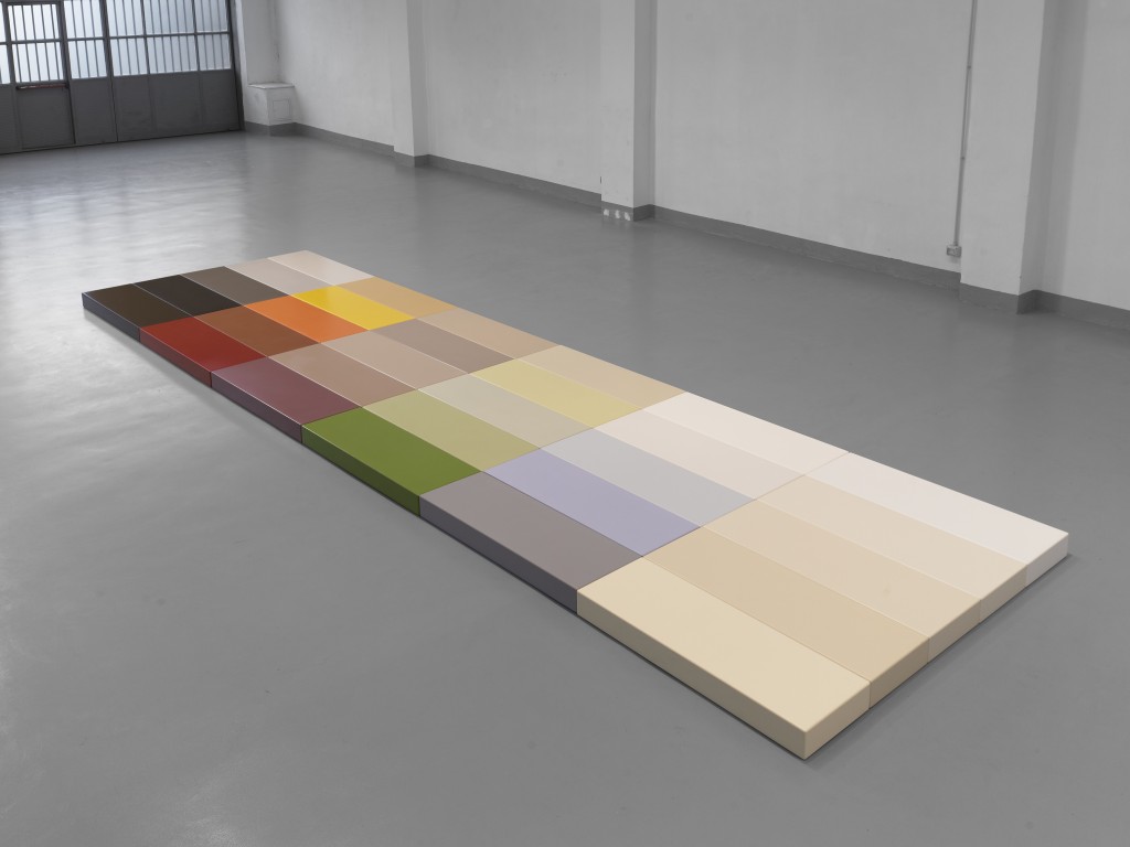 DuPont_Corian_2012_solid_colours_06