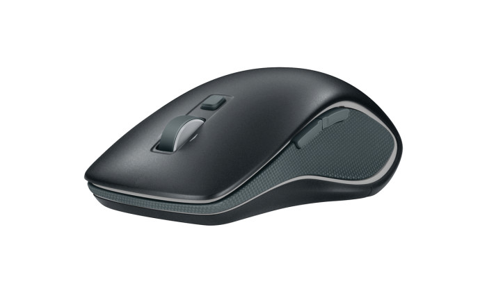 Mus från Logitech M560