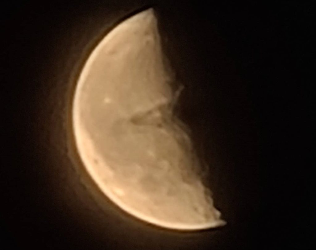 Bild på månen med 100X zoom Samsung Galaxy S20 Ultra 5G