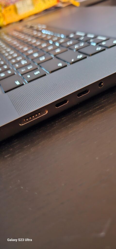 MacBook Pro M3 Max
